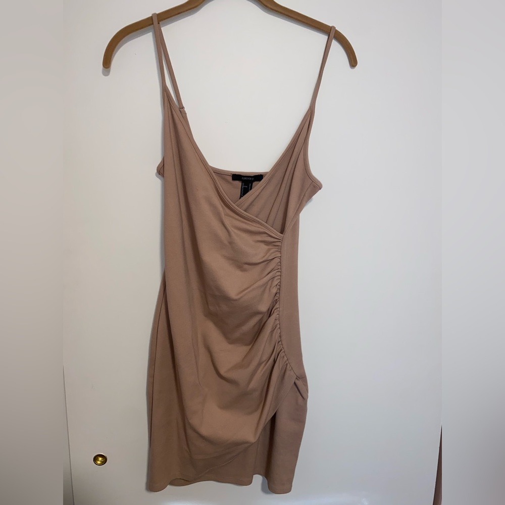FOREVER 21 MINI FORMAL/SEMI-FORMAL DRESS!!